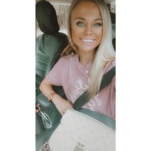 Meet your Posher, Maggie